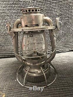 Dietz vesta railroad lantern