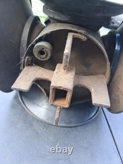 Dressel 4 way railroad lantern