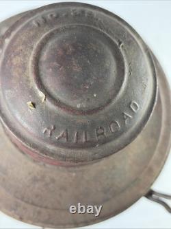 EARLY BELL-BOTTOM RAILROAD LANTERN No. 39 with Red Paint