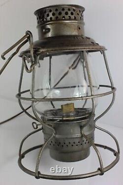 Early 1900's HOCKING VALLEY Railroad Lantern Adlake Burner Pat. Apr. 12, 1909