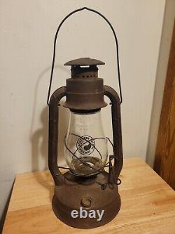 Early Dietz Lantern No. 2 Blizzard Northern Pacific Railway Lantern Globe
