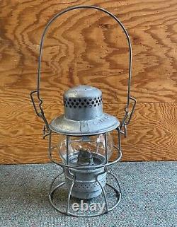 Excellent Vintage CNR TRAIN RAILROAD LANTERN Hiram Piper with Glass Globe