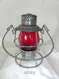 GREAT NORTHERN RAILROAD LANTERN Signal Red Lantern Globe