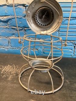 HANDLAN OREGON WASHINGTON RAILROAD & NAVIGATION CO LANTERN WithEMB. OWRR&NCO GLOBE
