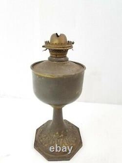 HANDLAN Railroad Oil Lamp St Louis Train Cast iron base antique