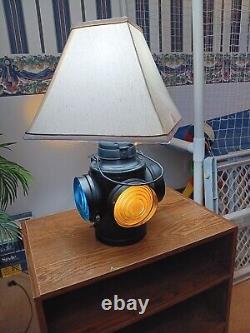 Handlan St Louis USA 4 Way Railroad Dressel Signal Lantern Table Light Lamp Vtg