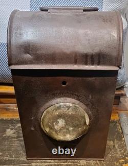 Hull & Barnsley Railway Lamp Bulls eye glass & Red Lense 12 × 7¼ × 6 Railway