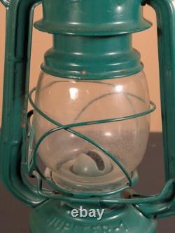 Jupiter 1 Railroad Kerosene Lamp Lantern 1940-50's WWII Era Made In Poland Green