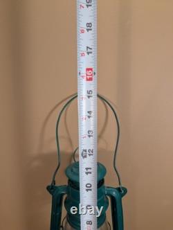 Jupiter 1 Railroad Kerosene Lamp Lantern 1940-50's WWII Era Made In Poland Green