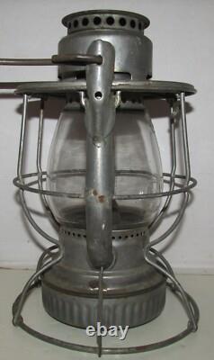 Lehigh Valley Railroad Dietz Vesta Lantern w Clear Globe Etched LVRR