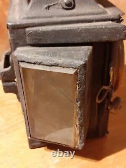 Lovely vintage J & R Oldfield Ltd (Birmingham) DEPENDENCE railway lamp