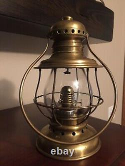 M. M. Buck & Co. Presentation Lantern. Fireman / Railroad