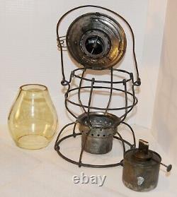 Milwaukee Road (CM&StP) Railway Handlan hand lantern with matched tall globe