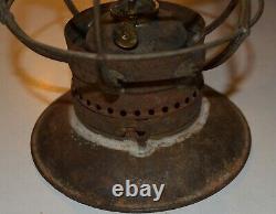 Minneapolis & St. Louis Railroad Embossed Tall Globe Bell Bottom Lantern #39
