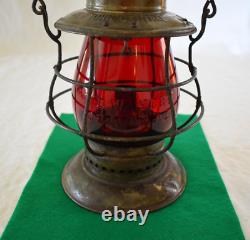 NEW YORK CENTRAL (NYC) RAILROAD DIETZ No. 6 B-B LANTERN with RED EMBOSSED GLOBE