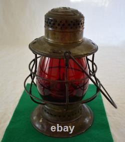 NEW YORK CENTRAL (NYC) RAILROAD DIETZ No. 6 B-B LANTERN with RED EMBOSSED GLOBE