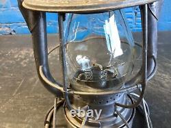 NICE 1910 DIETZ VESTA BOSTON & ALBANY RAILROAD LANTERN WithEMBOSSED B. &A. GLOBE