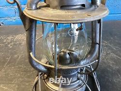 NICE 1910 DIETZ VESTA BOSTON & ALBANY RAILROAD LANTERN WithEMBOSSED B. &A. GLOBE