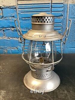 NICE ADLAKE GRAND TRUNK RAILWAY BELLBOTTOM RAILROAD LANTERN WithEMBOSSED GTR GLOBE