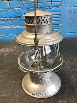 NICE ADLAKE GRAND TRUNK RAILWAY BELLBOTTOM RAILROAD LANTERN WithEMBOSSED GTR GLOBE