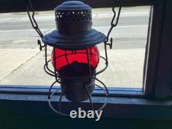 NICE ADLAKE KERO(CB&QRR)CHICAGO BURLINGTON & QUINCY RAILROAD LANTERN WithRED GLOBE