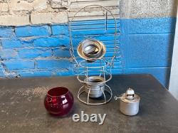 NICE ADLAKE KERO(CB&QRR)CHICAGO BURLINGTON & QUINCY RAILROAD LANTERN WithRED GLOBE