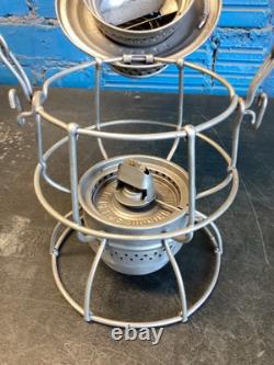 NICE ADLAKE KERO(CB&QRR)CHICAGO BURLINGTON & QUINCY RAILROAD LANTERN WithRED GLOBE