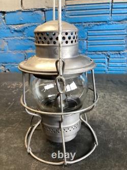 NICE ADLAKE KERO KANSAS CITY SOUTHERN RY RAILROAD LANTERN WithETCHED(KCSRY) GLOBE