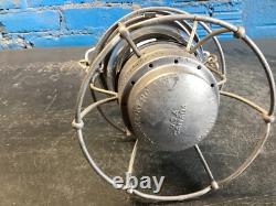 NICE ADLAKE KERO KANSAS CITY SOUTHERN RY RAILROAD LANTERN WithETCHED(KCSRY) GLOBE