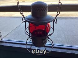NICE ADLAKE KERO RAILROAD LANTERN WithETCHED (T&N) TEXAS & NORTHERN RED Cnx GLOBE