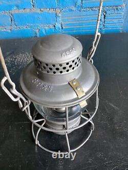 NICE ADLAKE KERO S. P. &S. SPOKANE PORTLAND&SEATTLE RAILROAD LANTERN WithCLEAR GLOBE