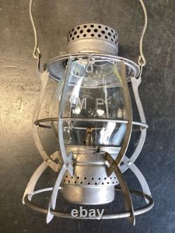 NICE DIETZ NO. 39 RAILROAD LANTERN WithEMB. (MP)MISSOURI PACIFICSAFETY FIRSTGLOBE