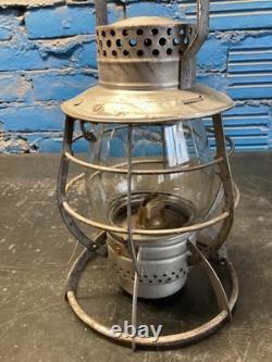 NICE DIETZ No. 39 STEEL CLAD CITY OF NEW YORK RAILROAD/TROLLEY LANTERN WithGLOBE