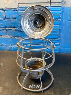 NICE E. T. WRIGHT (G. T. R.)GRAND TRUNK RAILWAY PAT'D 1908 RAILROAD LANTERN WithGLOBE