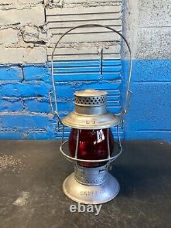 NICE VINTAGE ADLAKE SANTA FE BELLBOTTOM RAILROAD LANTERN WithRED UNMARKED GLOBE