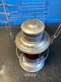 NICE VINTAGE ADLAKE SANTA FE BELLBOTTOM RAILROAD LANTERN WithRED UNMARKED GLOBE