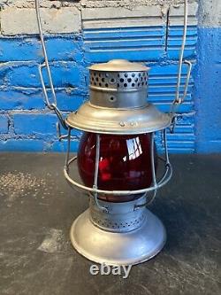 NICE VINTAGE ADLAKE SANTA FE BELLBOTTOM RAILROAD LANTERN WithRED UNMARKED GLOBE