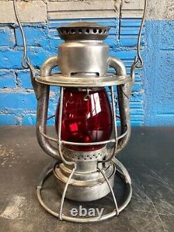 NICE VINTAGE DIETZ VESTA 1924 WABASH RAILWAY RAILROAD LANTERN WithRED GLASS GLOBE