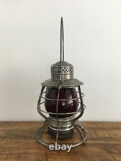 NORTHERN PACIFIC RAILROAD LANTERN FLASHED Red Cast NPRR Extended Base Globe