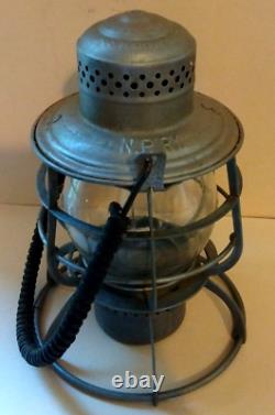 NORTHERN PACIFIC RAILWAY RAILROAD LANTERN withTall Clear Embossed N. P. R. R. Globe