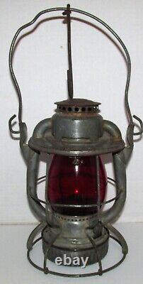 NYNH&HRR New Haven Railroad Dietz Vesta Lantern w Etched Red Globe NHRR