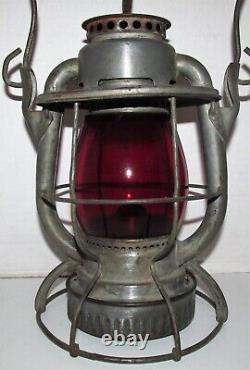 NYNH&HRR New Haven Railroad Dietz Vesta Lantern w Etched Red Globe NHRR