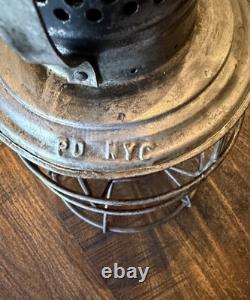 New York Central Railroad Police Barricade Lantern Red Cast Nycrr Globe