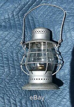 New York Central embossed globe Dietz bell bottom railroad lantern No. ^6
