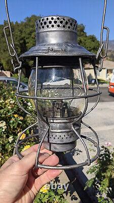 New York New Haven & Hartford Adlake 100 Railroad Lantern Matching Cast Globe