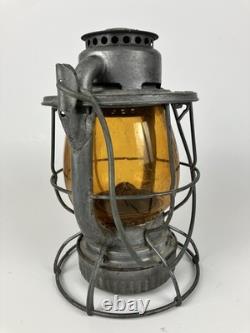 New York New Haven & Hartford Railroad N. Y. N. H. &H Dietz Vesta Lantern AmberGlobe