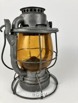 New York New Haven & Hartford Railroad N. Y. N. H. &H Dietz Vesta Lantern AmberGlobe
