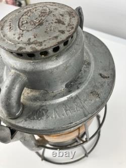 New York New Haven & Hartford Railroad N. Y. N. H. &H Dietz Vesta Lantern AmberGlobe