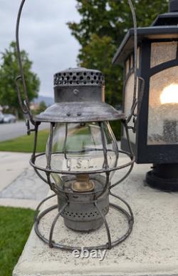 Oregon Short Line Tall Cast Globe Railroad Lantern Very Nice Complete/original