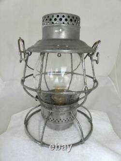 PERE MARQUETTE RAILROAD LANTERN Clear Lantern Globe